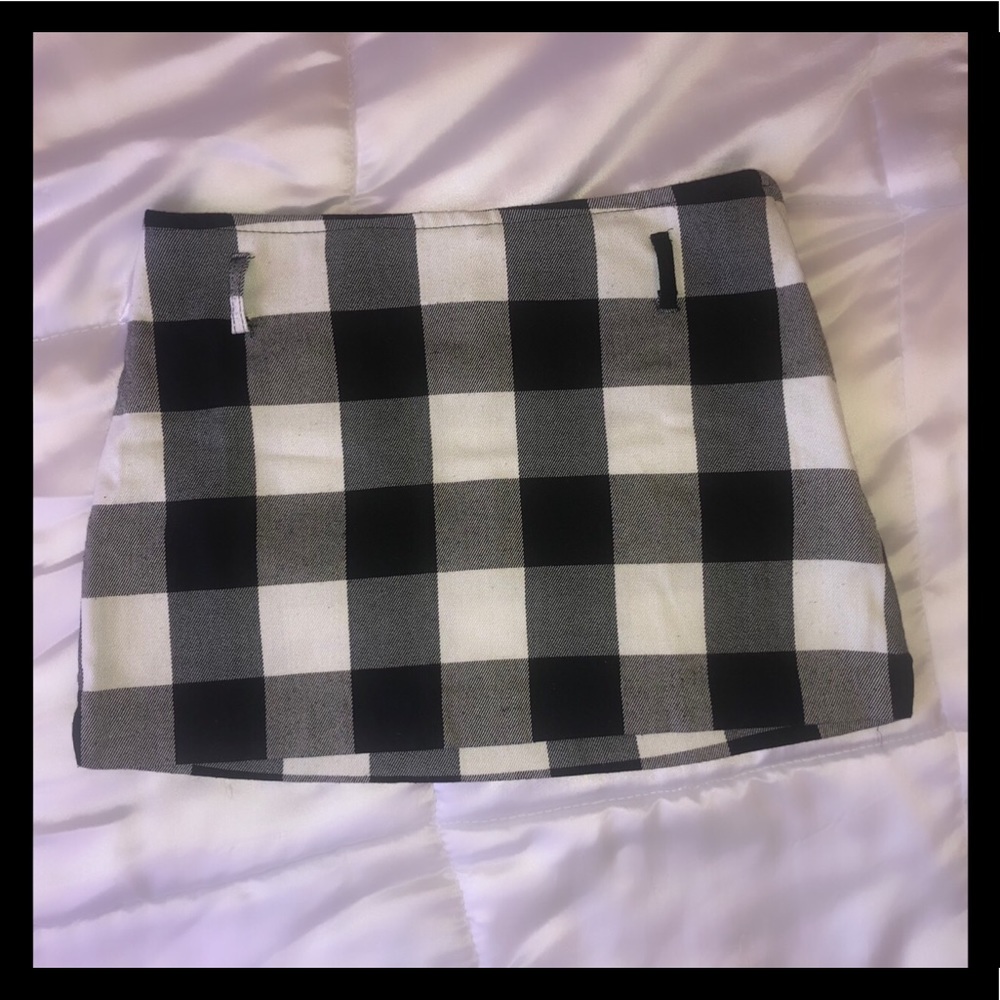 PLAID MINI SKIRT